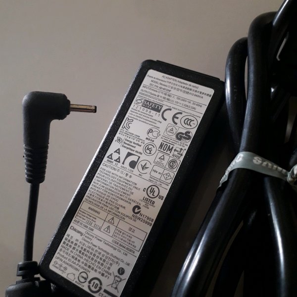 For Samsung Chromebook A12-040N1A AD-4012NHF 12V 3.33A AC power adapter charger